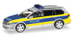 VW Passat Variant Polizei Niedersachsen